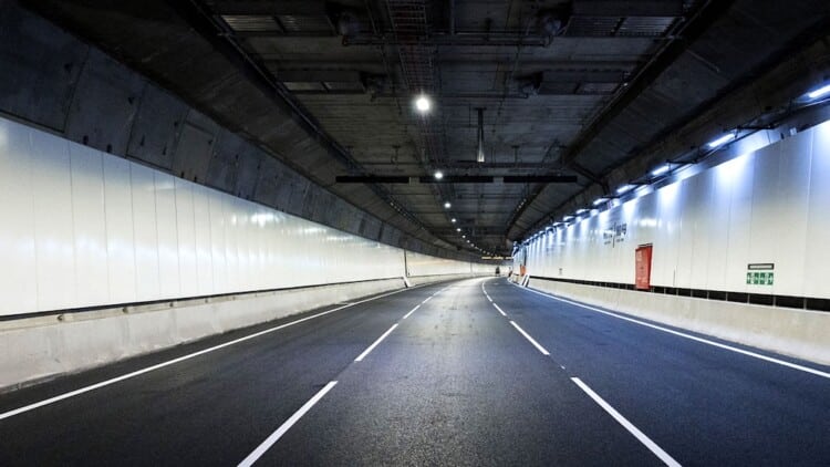 The completed road surface inside the West Gate Tunnel. Image: Victoria’s Big Build.  