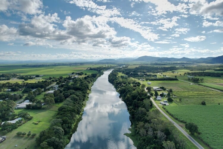 Levee upgrade to strengthen flood resilience